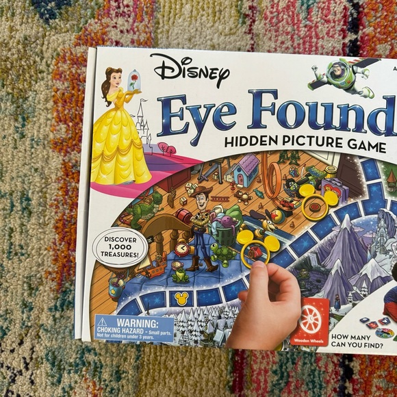 Disney Eye Found It Board Game NEW Sealed In Box - Picture 3 of 4